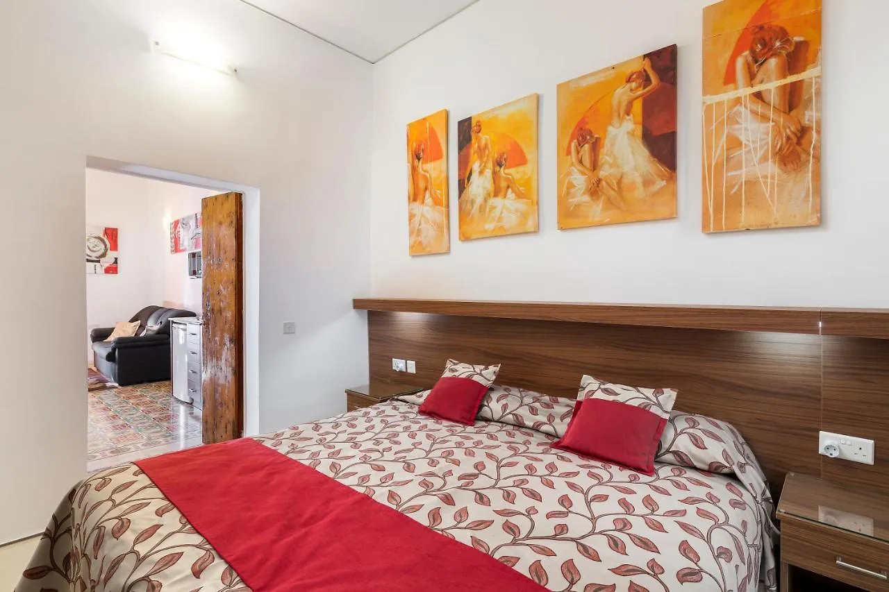 Quayside Apartments Marsaxlokk Malta