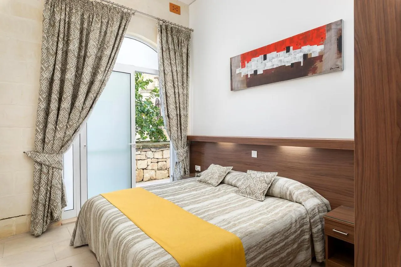 Quayside Apartments Marsaxlokk