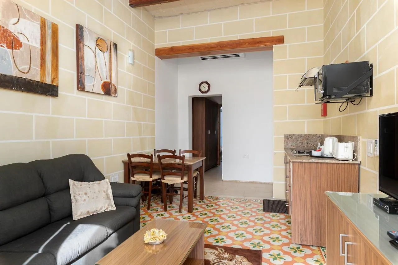 Quayside Apartments Marsaxlokk