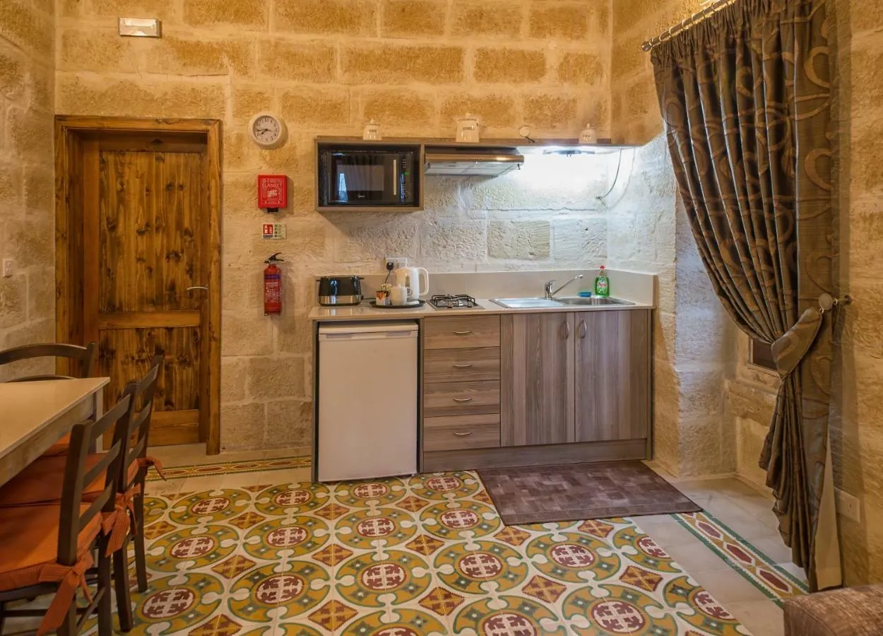 Quayside Apartments Marsaxlokk