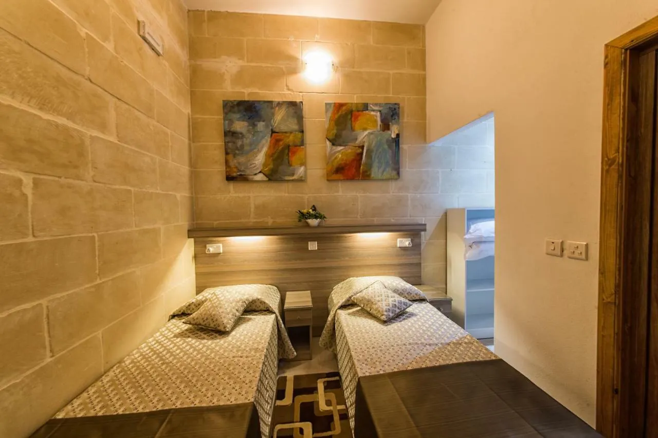 Quayside Apartments Marsaxlokk