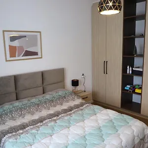https://daniel-berat.albaniahotels.org