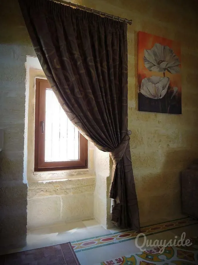 Quayside Apartments Marsaxlokk