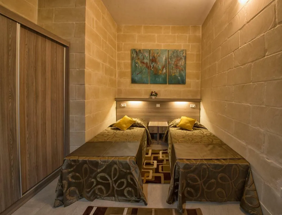 Quayside Apartments Marsaxlokk
